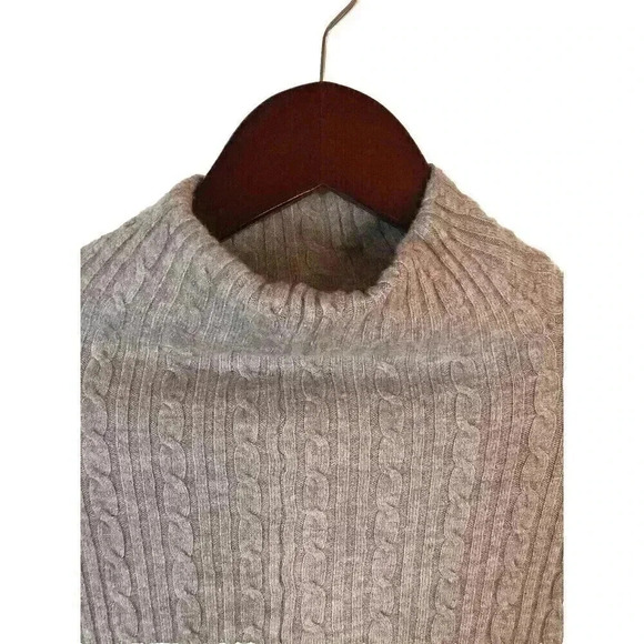 Tahari Medium Gray Cable Knit Sweater Mock Neck L/S Viscose Blend - Picture 3 of 6